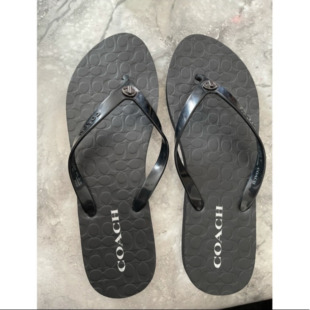 Coach flip flops women size 10